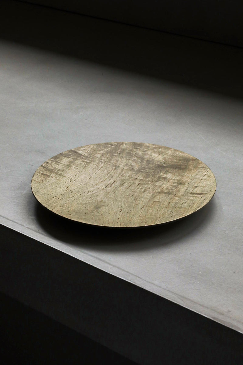 内田悠さん　平皿　イタヤカエデ鉄媒染 21cm　② 内田悠 / イタヤカエデ 平皿240 鉄媒染 – style department_