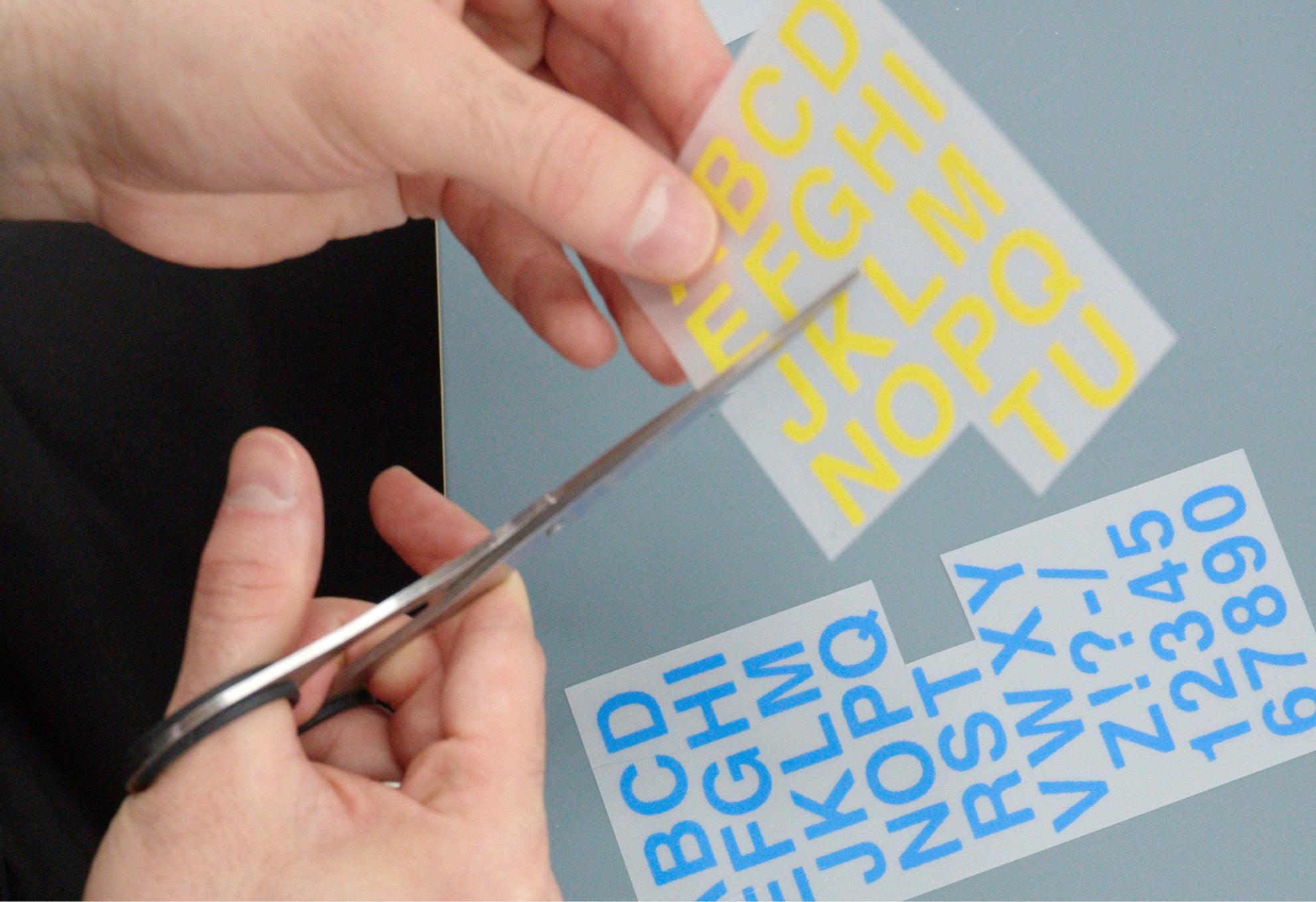 ISSUETHINGS ( イシューシングス )/ type53b with stickers
