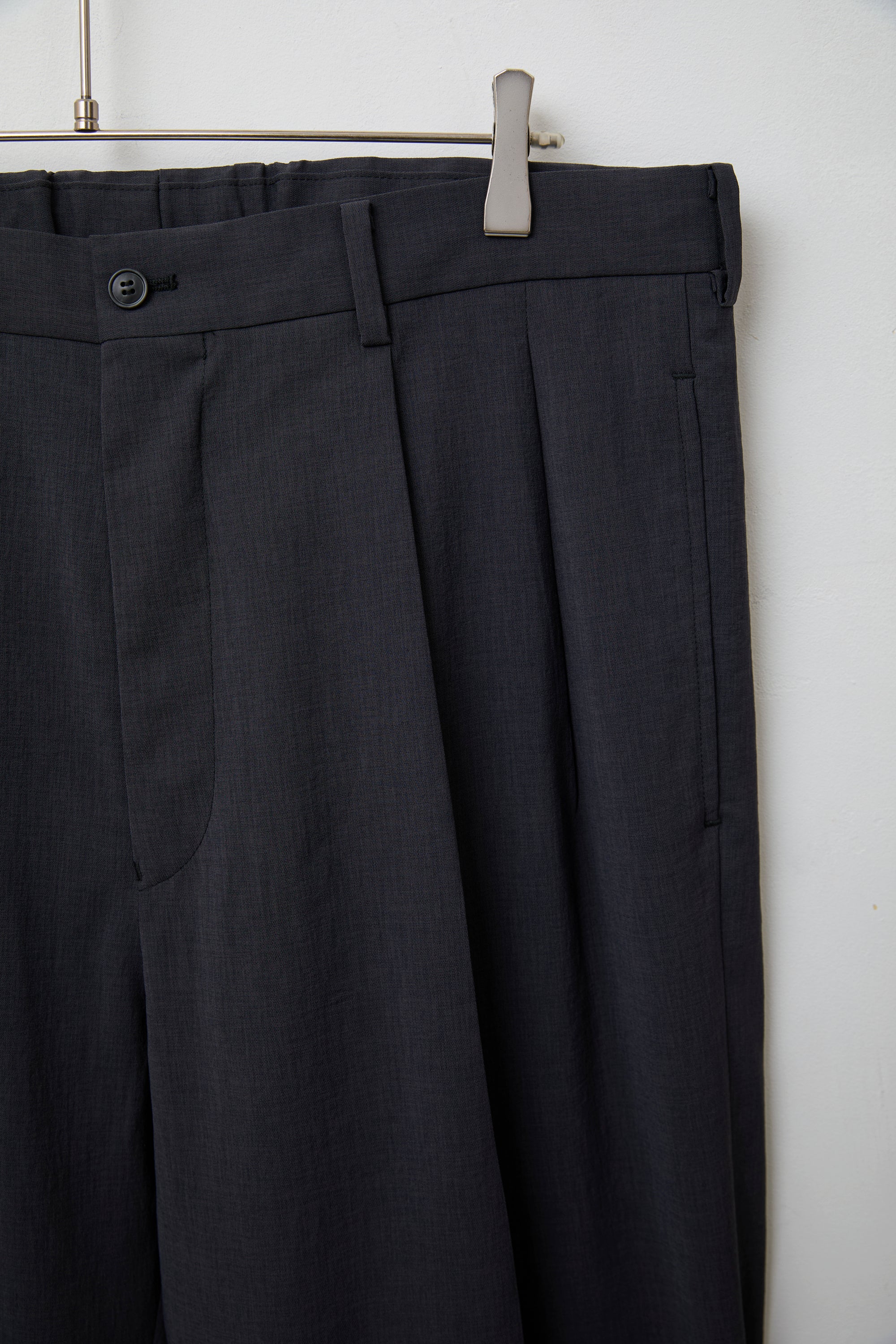 YOKO SAKAMOTO ( ヨーコサカモト ) / DOUBLE PLEATED TROUSERS / 26SS
