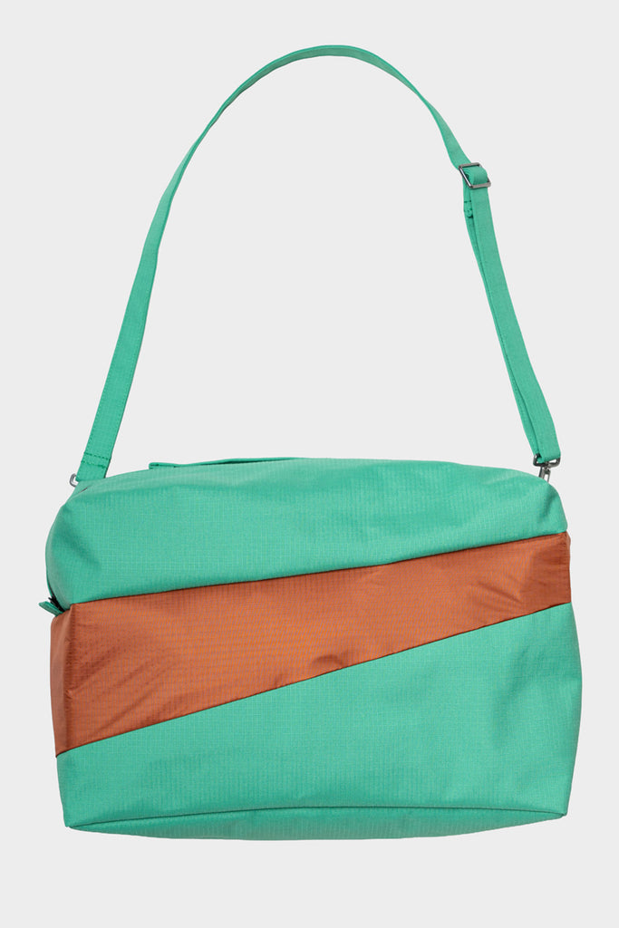 24-7-Bag-Holly-Green-_-