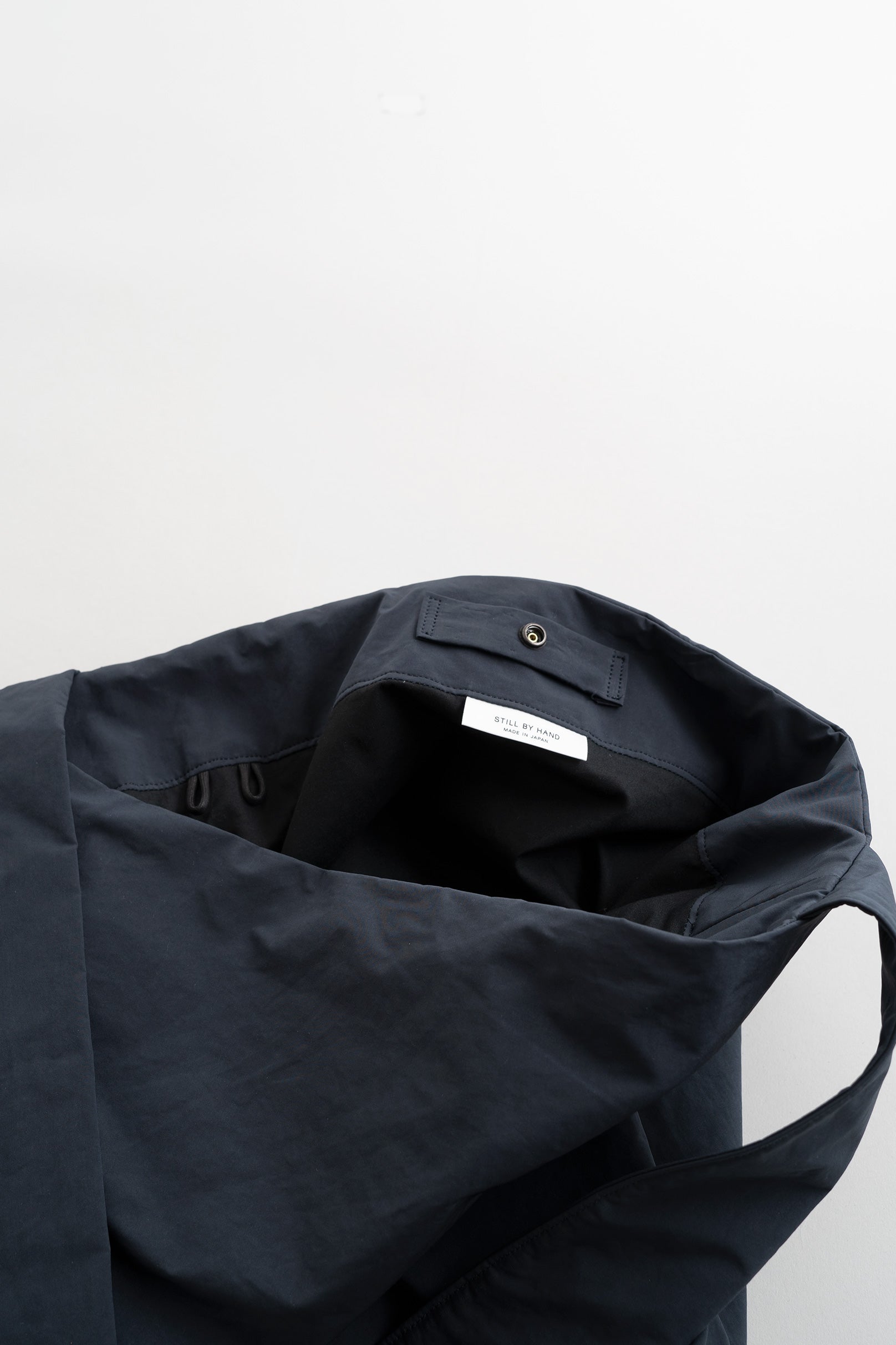 STILL BY HAND GD05251 ショルダーバッグ ブラック STILL BY HAND（スティルバイハンド） Crossbody bag / GD05251