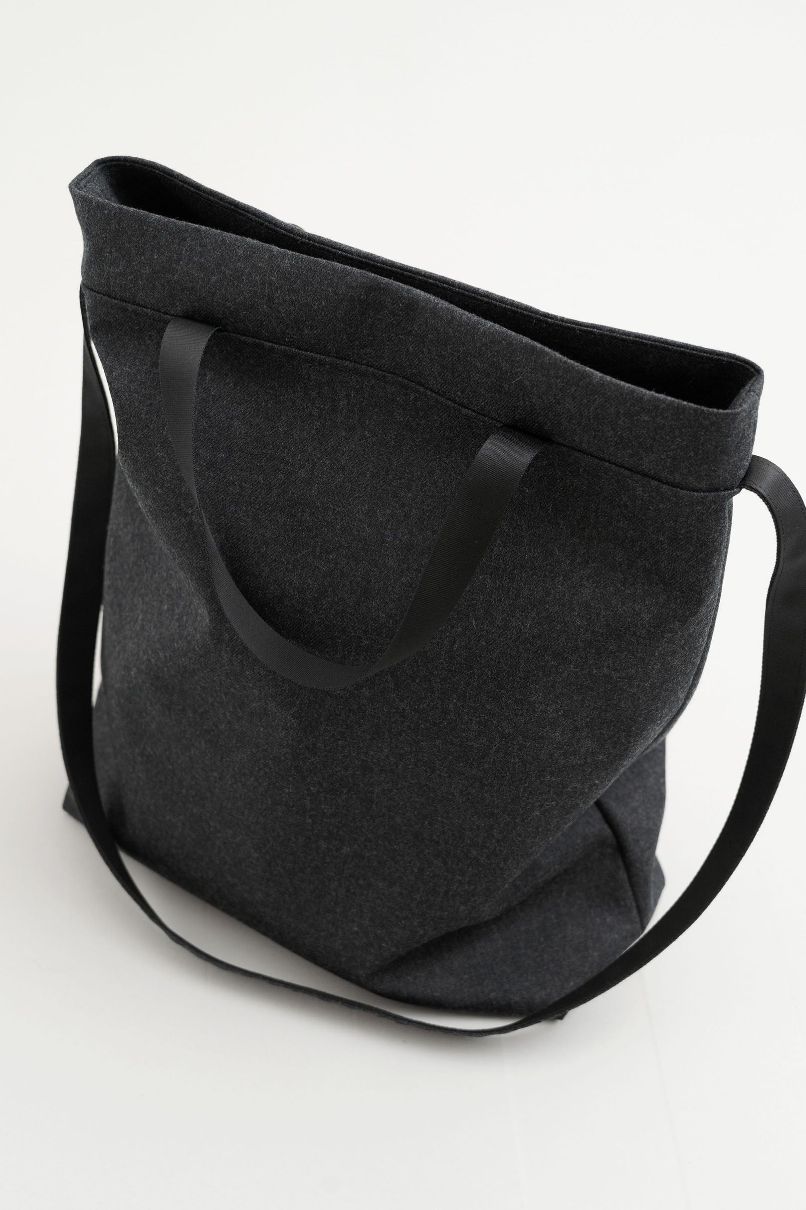 【nirasawa】still by hand人気トートバッグ STILL BY HAND ( スティルバイハンド ) / tote bag GD01234 を