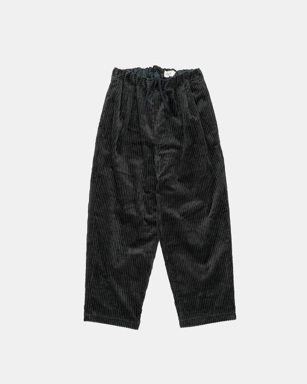STILL BY HAND / PT02264