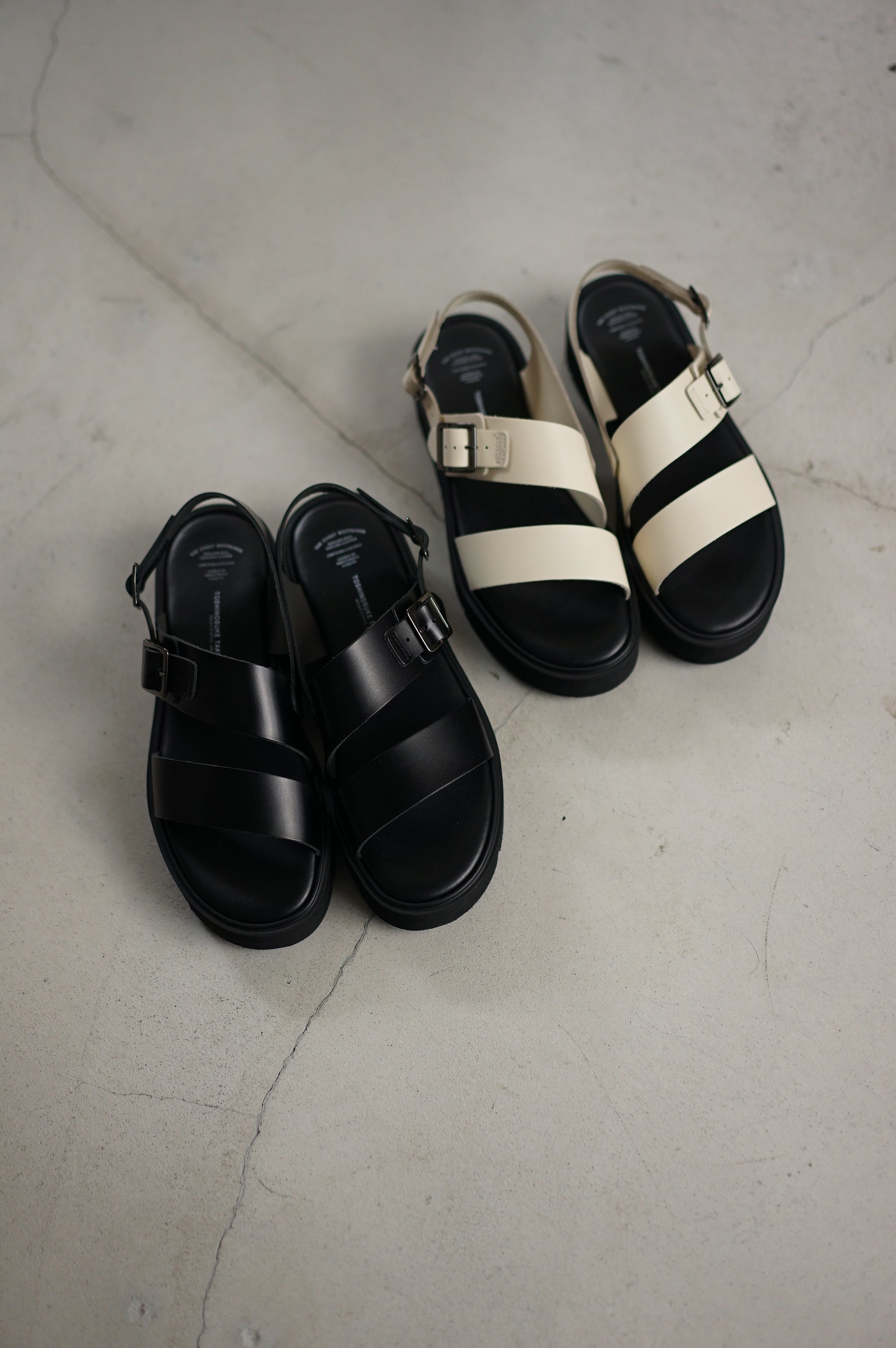 sus-sous belted sandals シュス ベルテッドサンダル（08-SS103）