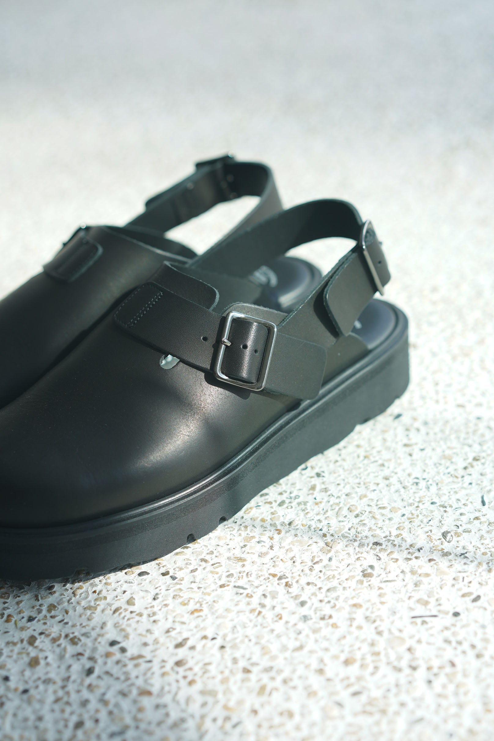 foot the coacher ( フットザコーチャー )/ HALF BELT SANDALS