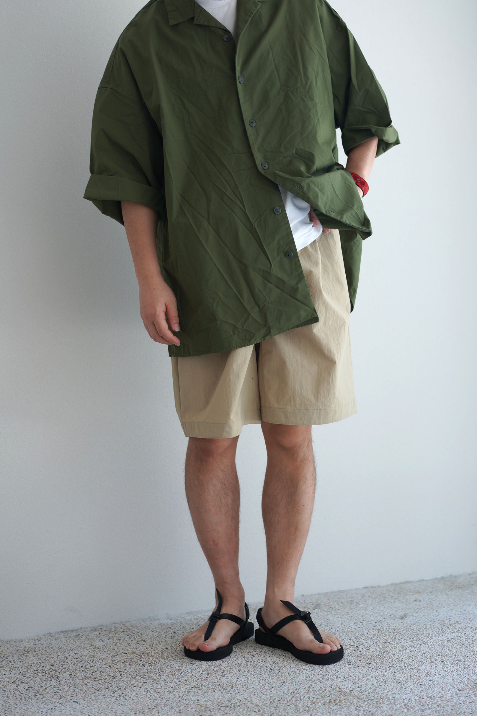 PT01 colonial party 48 ホワイト GLORYGUY & Cachette｜スローな入りは、勝利への時間配分です