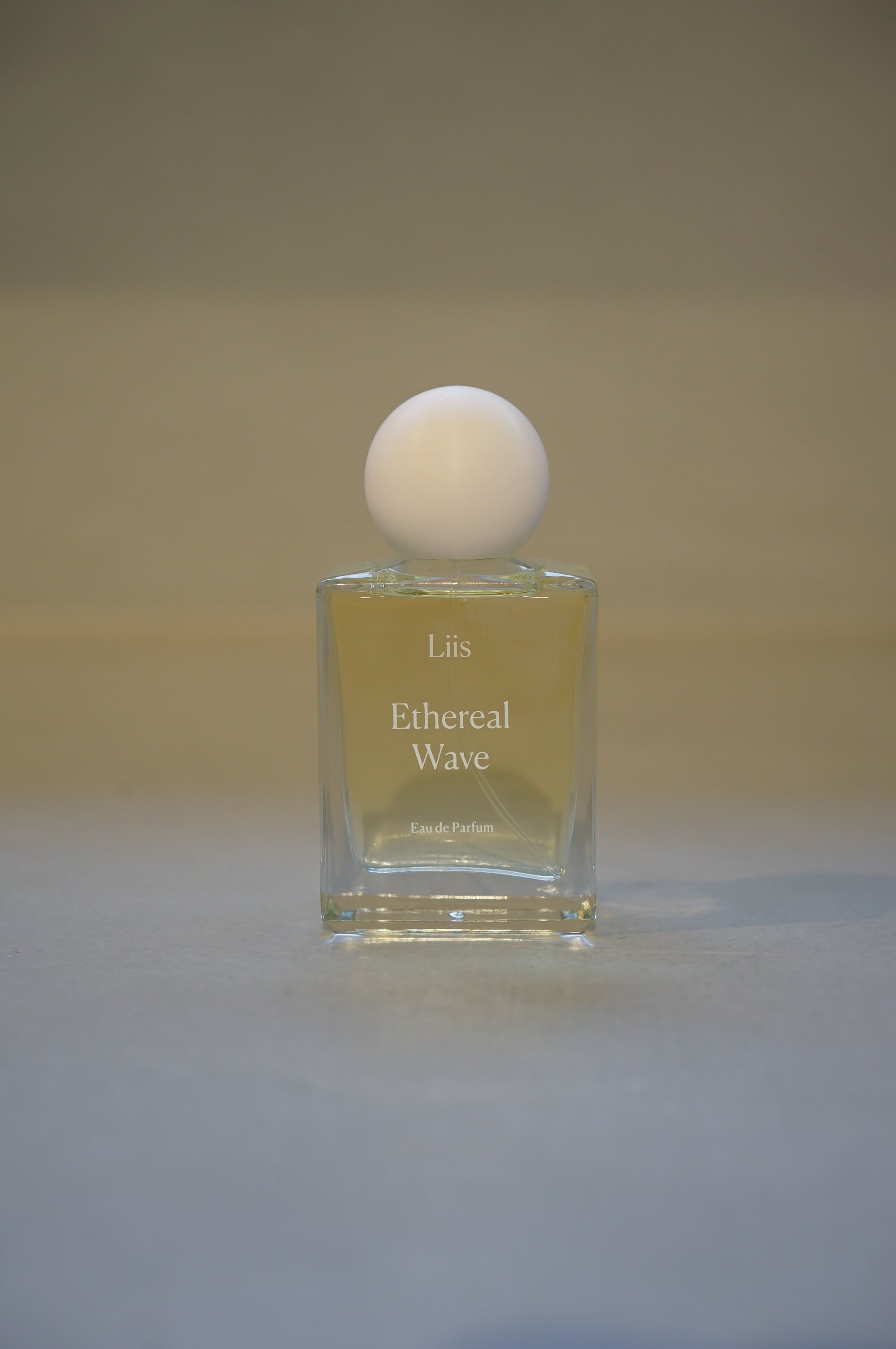 Liis リズ　Ethereal Wave　エーテル・ウェーブ 　50ml Ethereal Wave Liis – A Celestial Fragrance Journey · Parfum Exquis US