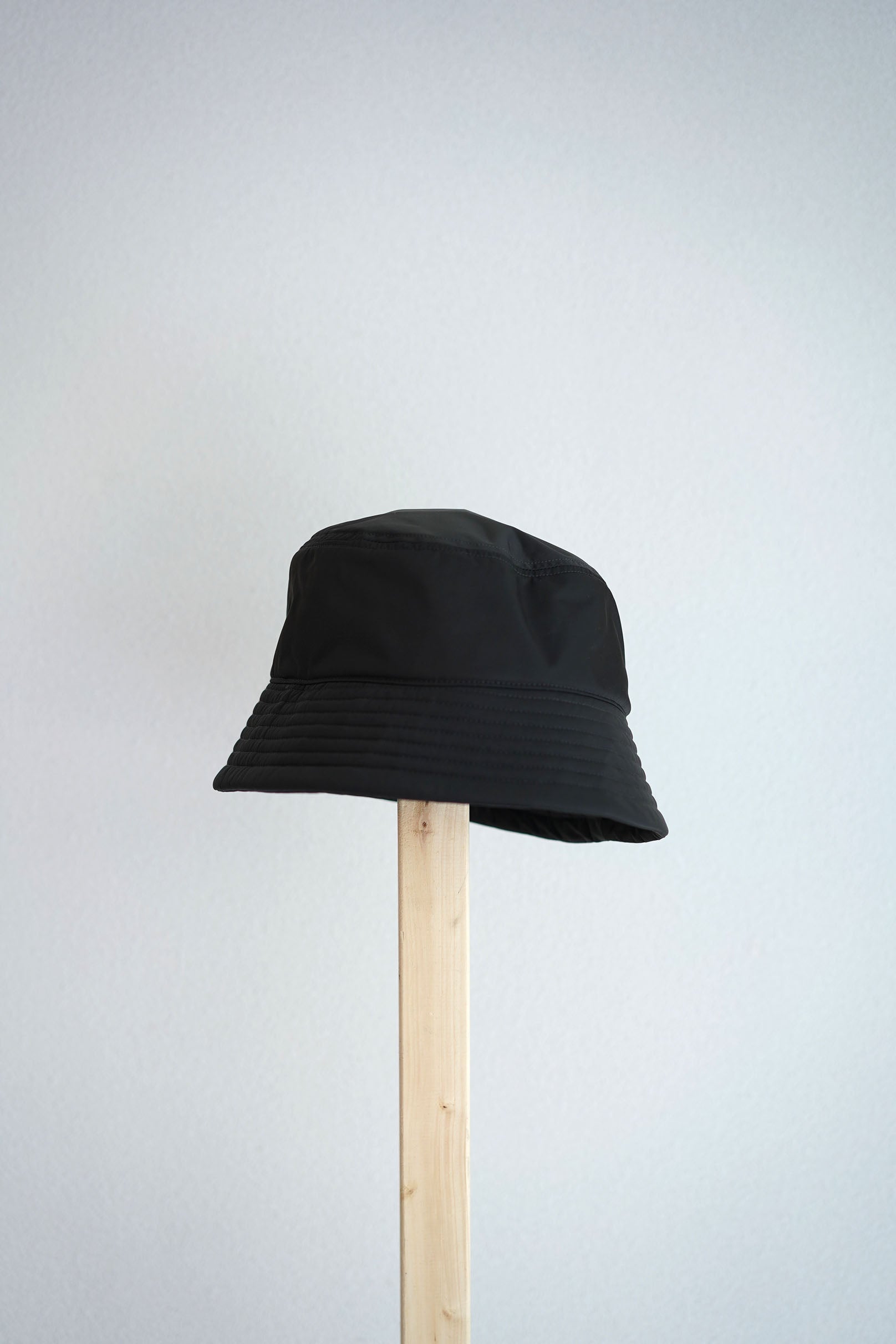 COMESANDGOES (カムズアンドゴーズ) / DICROS DOWN BRIM BUCKET HAT