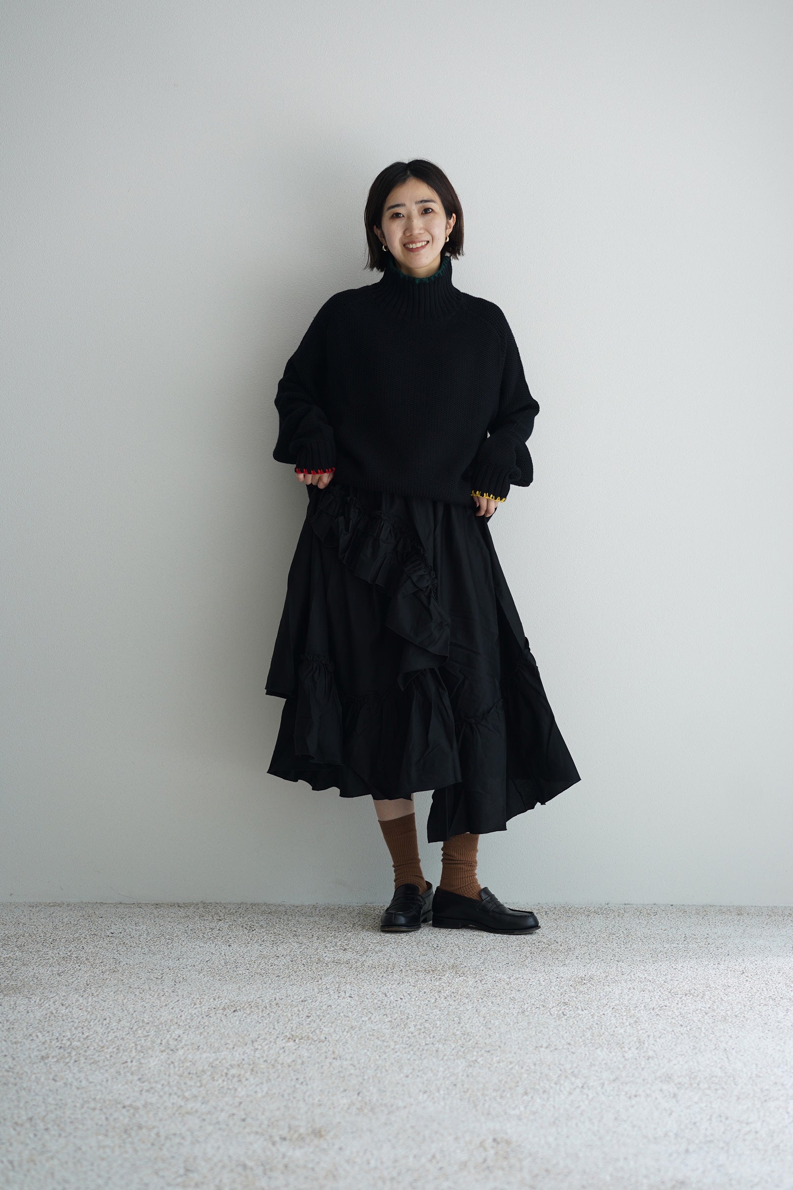 スカート THEREDTHREAD S symbol draped skirt THEREDTHREAD / ザレッドスレッド】S symbol draped skirt