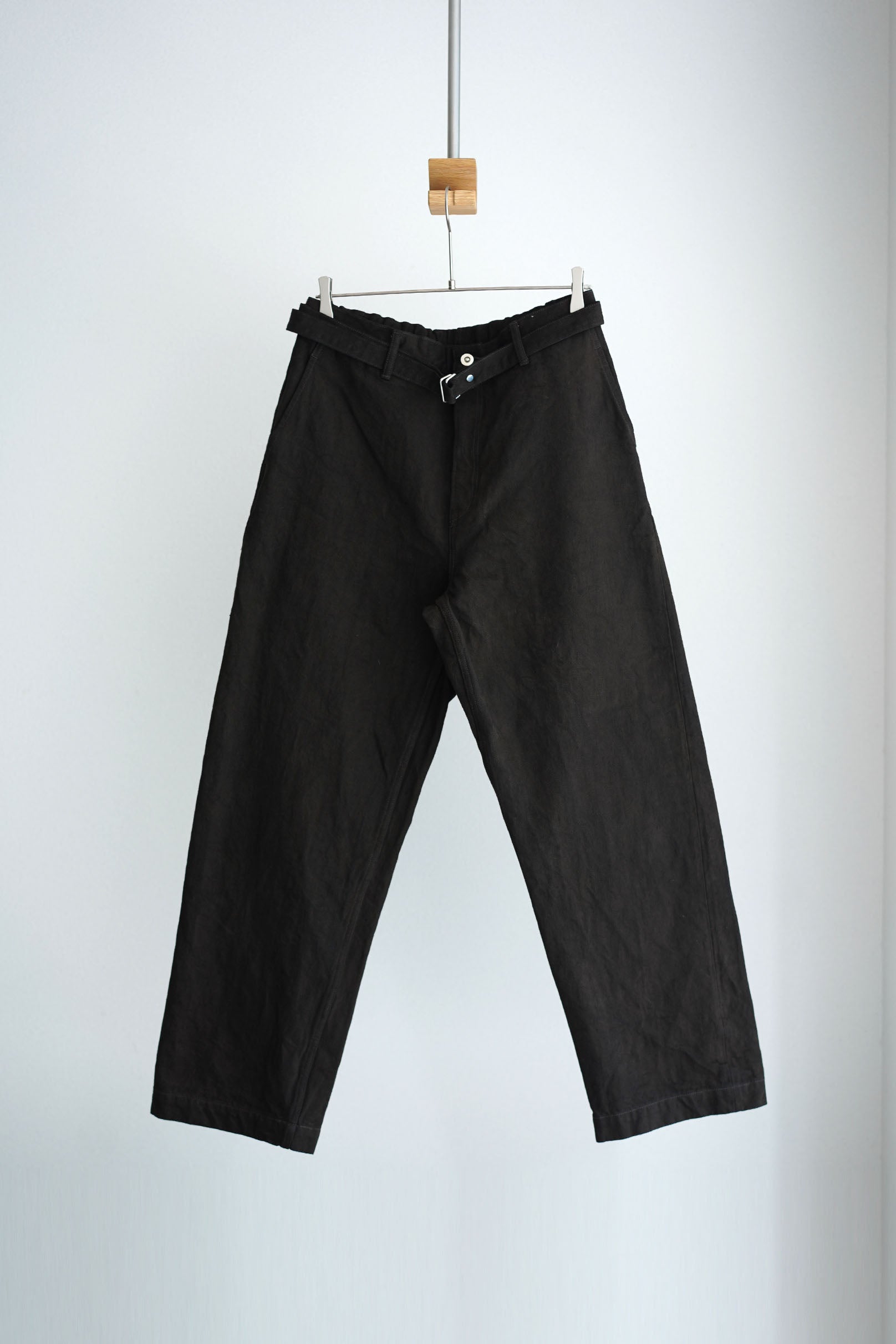 YOKO SAKAMOTO ( ヨーコサカモト ) / BELTED TROUSERS / パンツ / 25AW