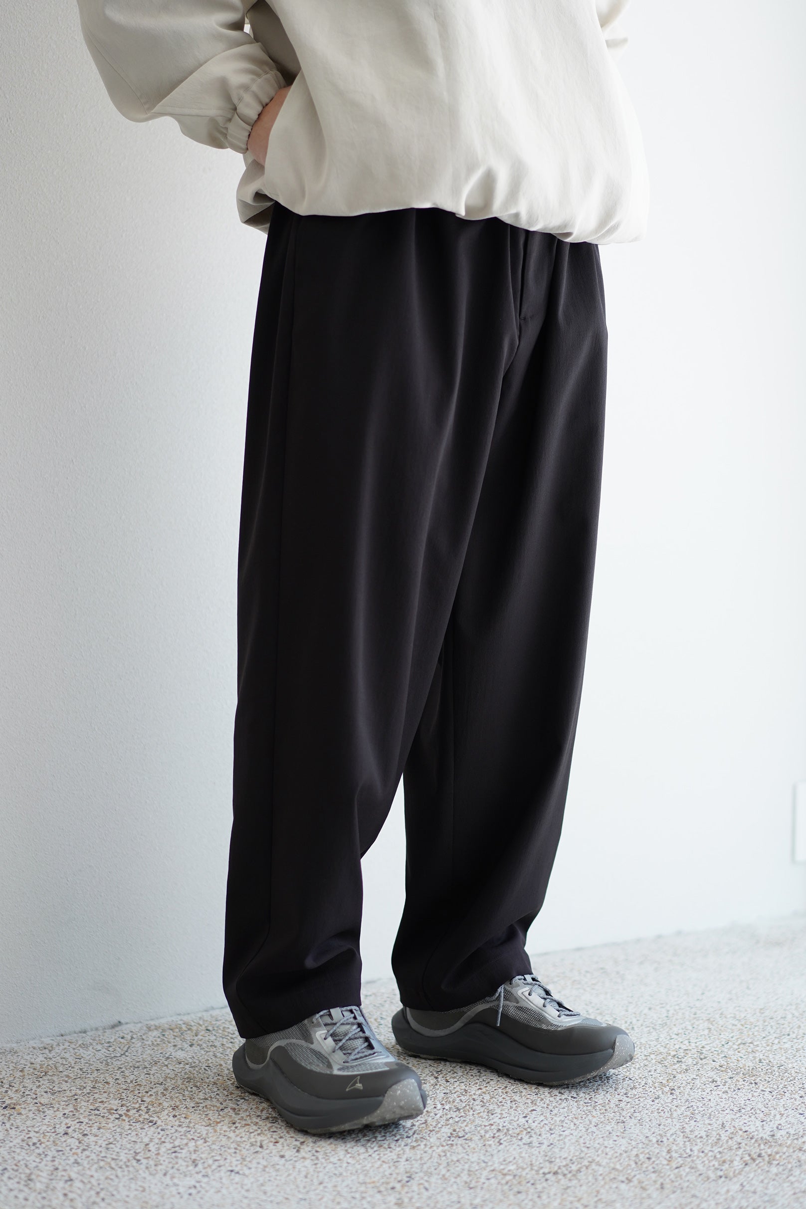 YOKO SAKAMOTO ( ヨーコサカモト ) / RELAX EASY PANTS / 26SS – style