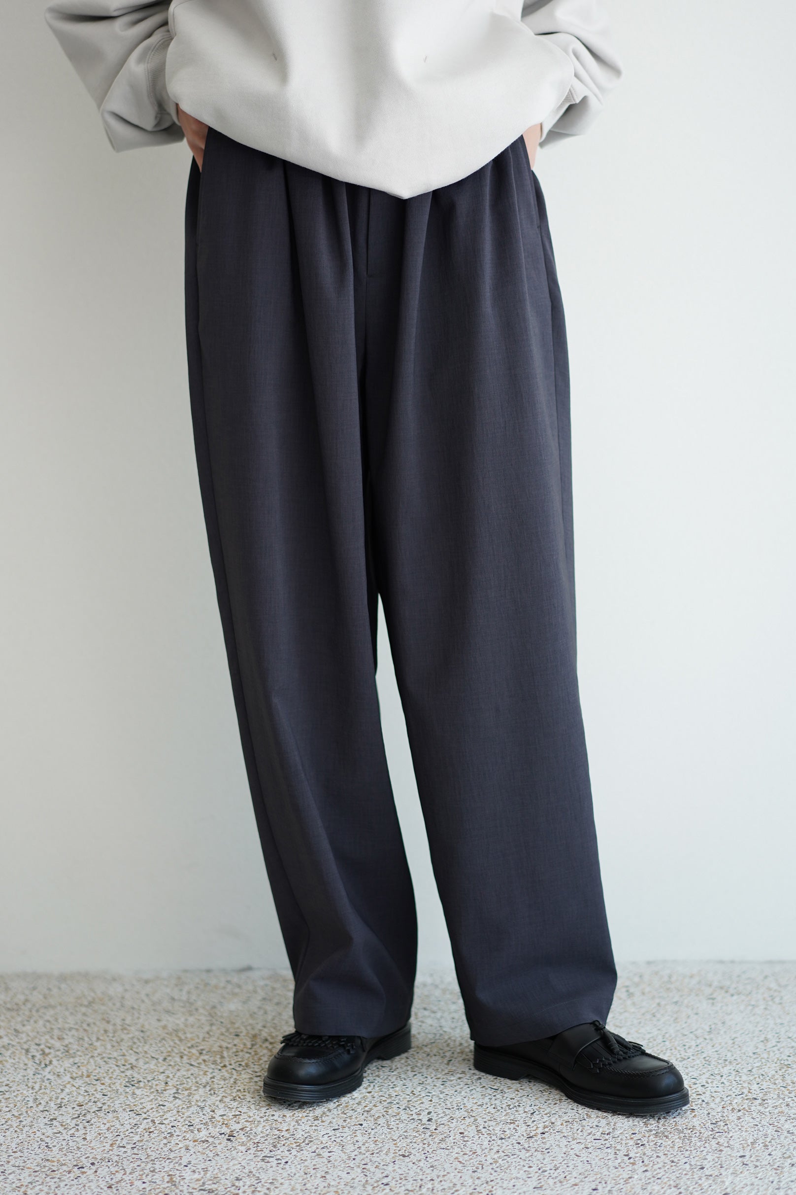 YOKO SAKAMOTO ( ヨーコサカモト ) / RELAX EASY PANTS / 26SS – style