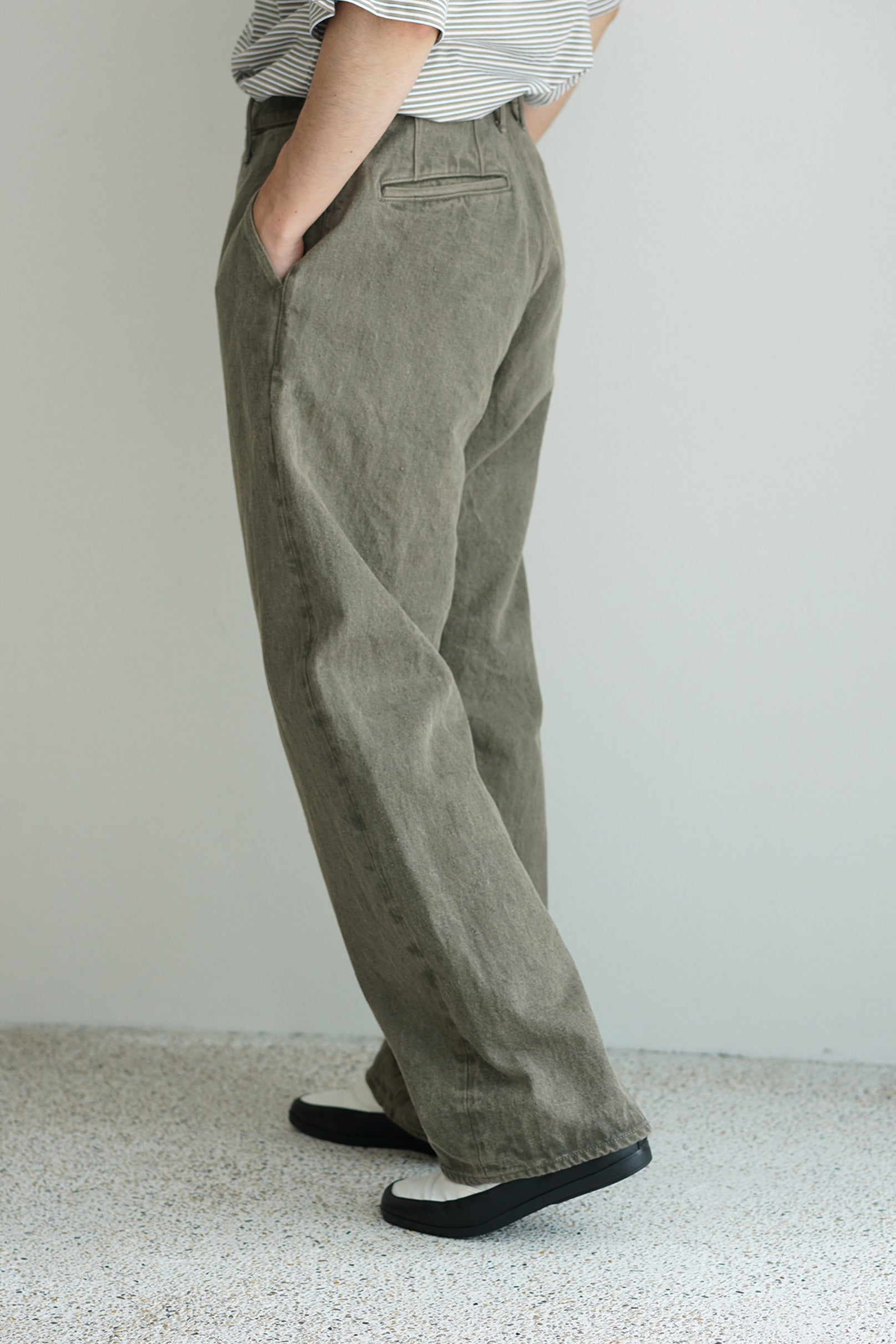 YOKO SAKAMOTO ( ヨーコサカモト ) / BELTED TROUSERS パンツ / 26SS