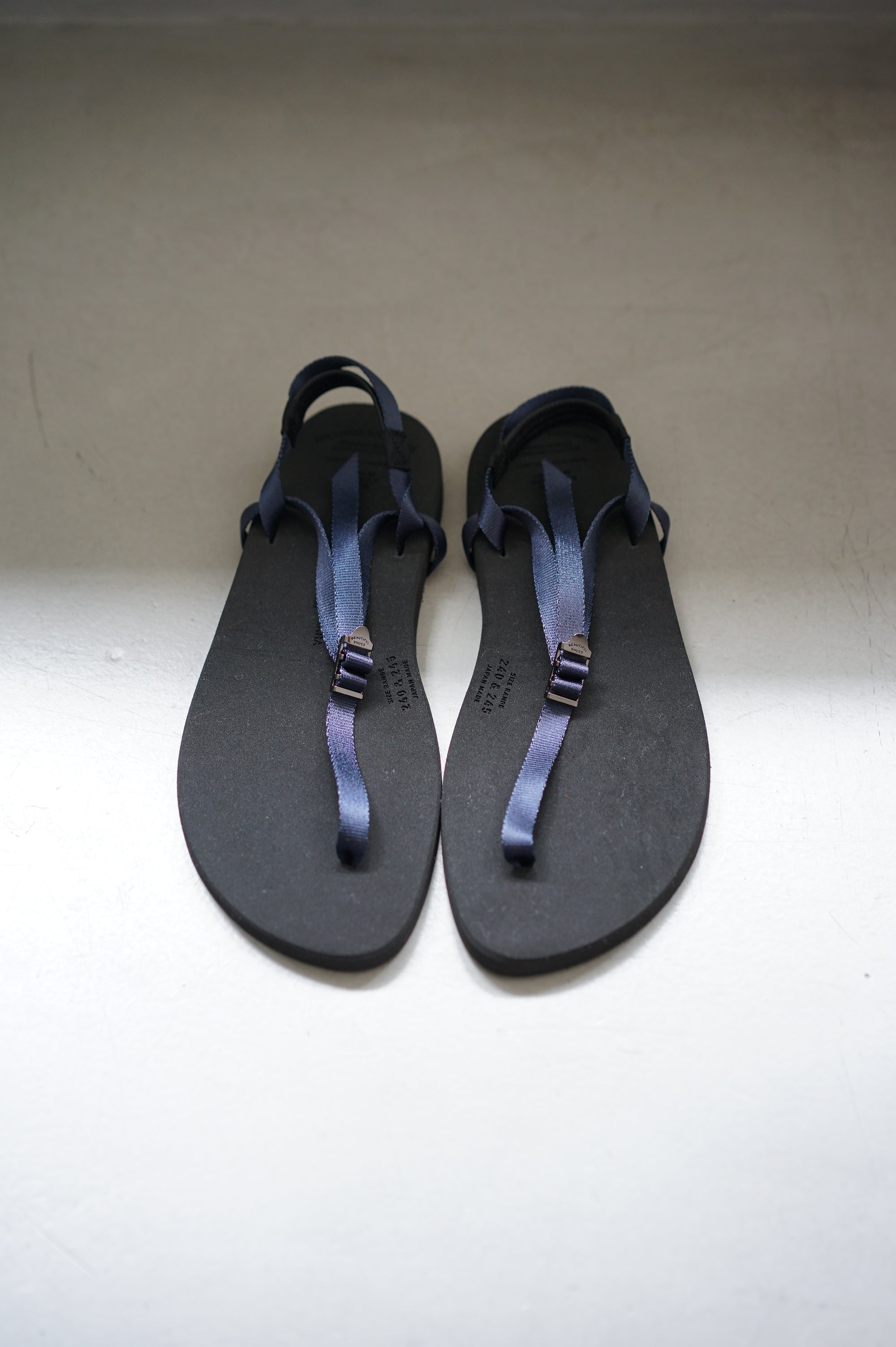BEAUTIFUL SHOES ( ビューティフルシューズ ) / BAREFOOT SANDALS 