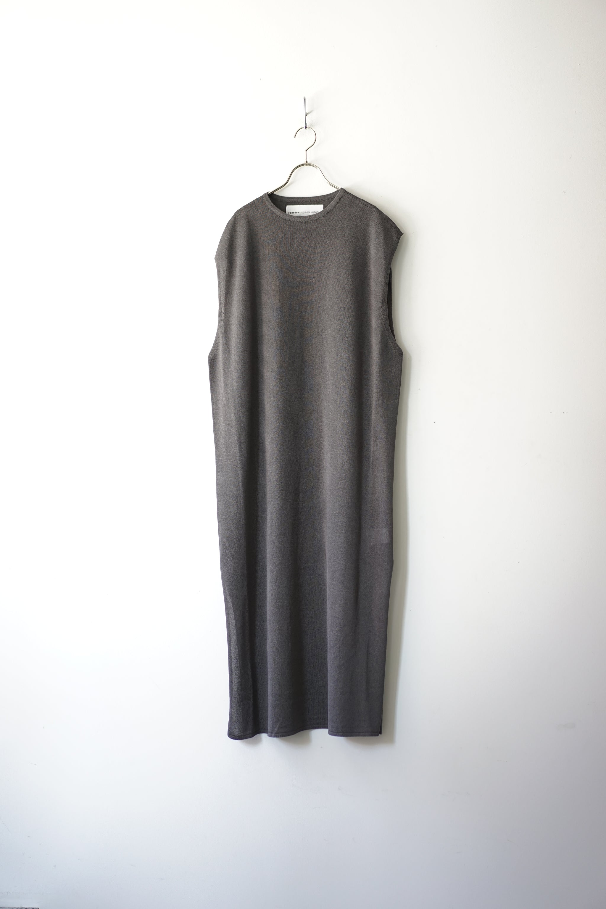 wagamama別注walenode deepvneckcashmereknit