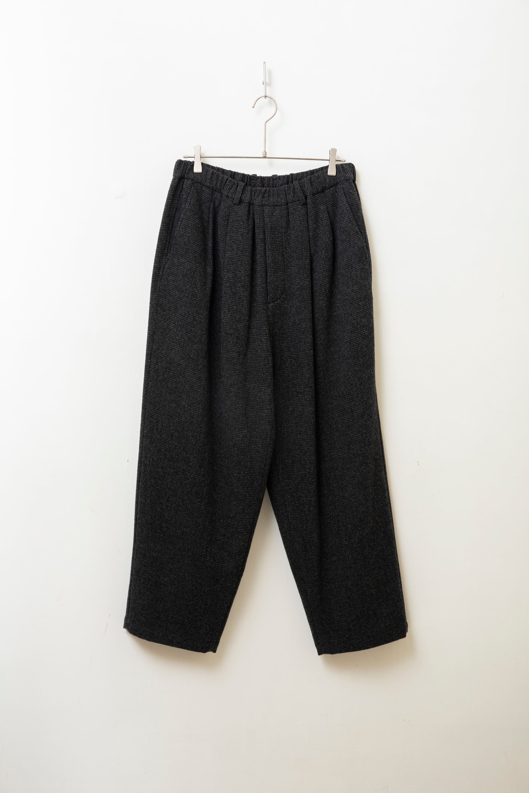 yokoページ IMGL2594_2048x.jpg?v=1759472223