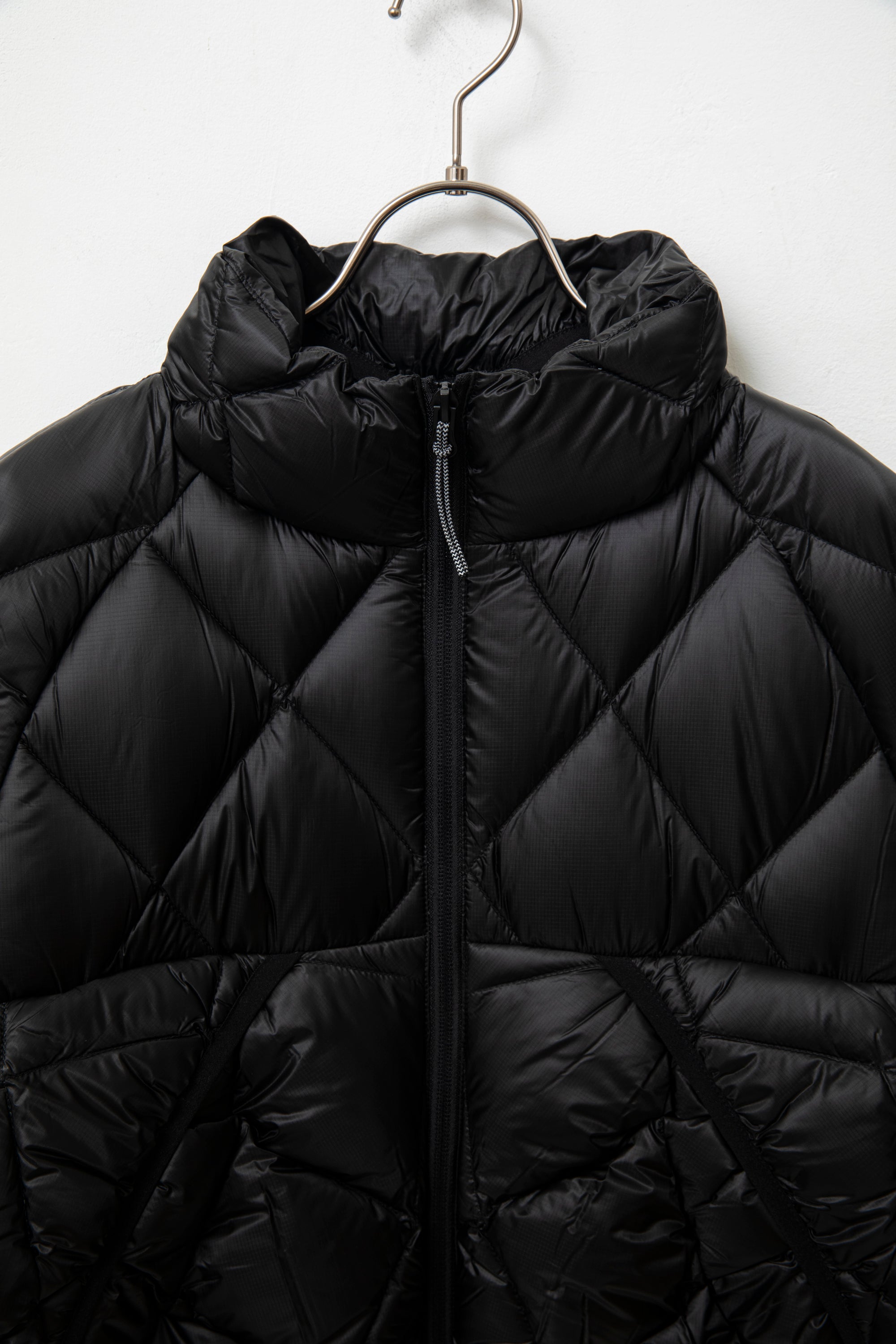 ROA ( ロア ) / Nuna 800 Fill Power Hooded Down Jacket / ダウン