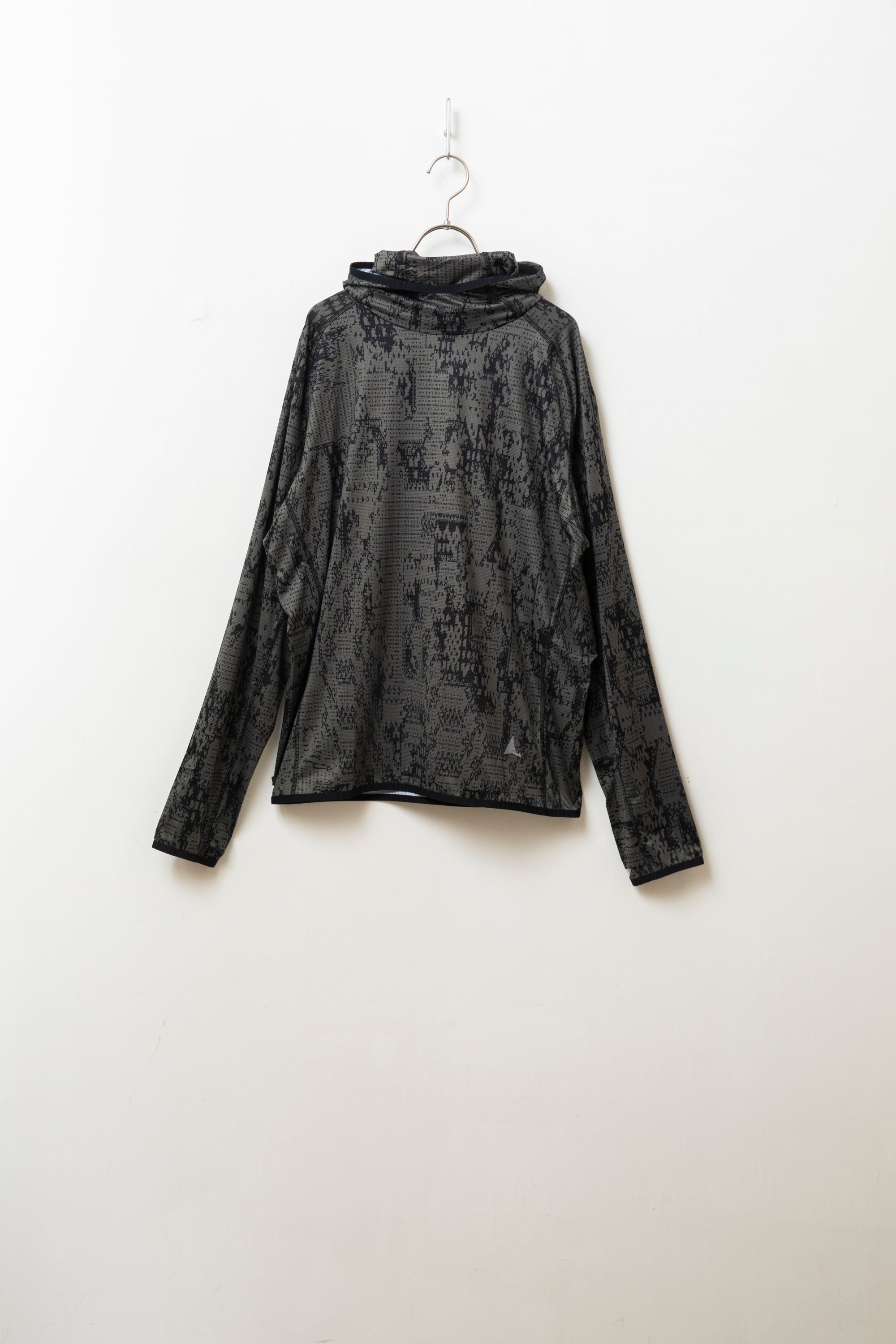トップス ROA Laki Melted Print Uv Hoodie Size S ROA ( ロア ) / Laki Melted Print Uv Hoodie / フーディー – style