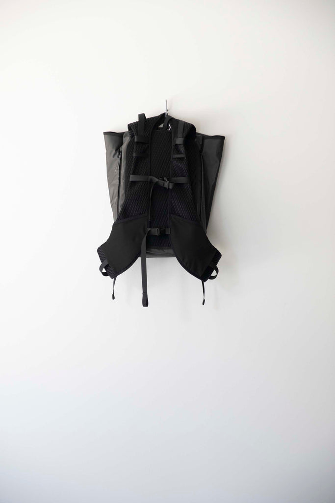ROA ( ロア ) / TESTUDO 30L Technical Shell Backpack / バッグ – style department_