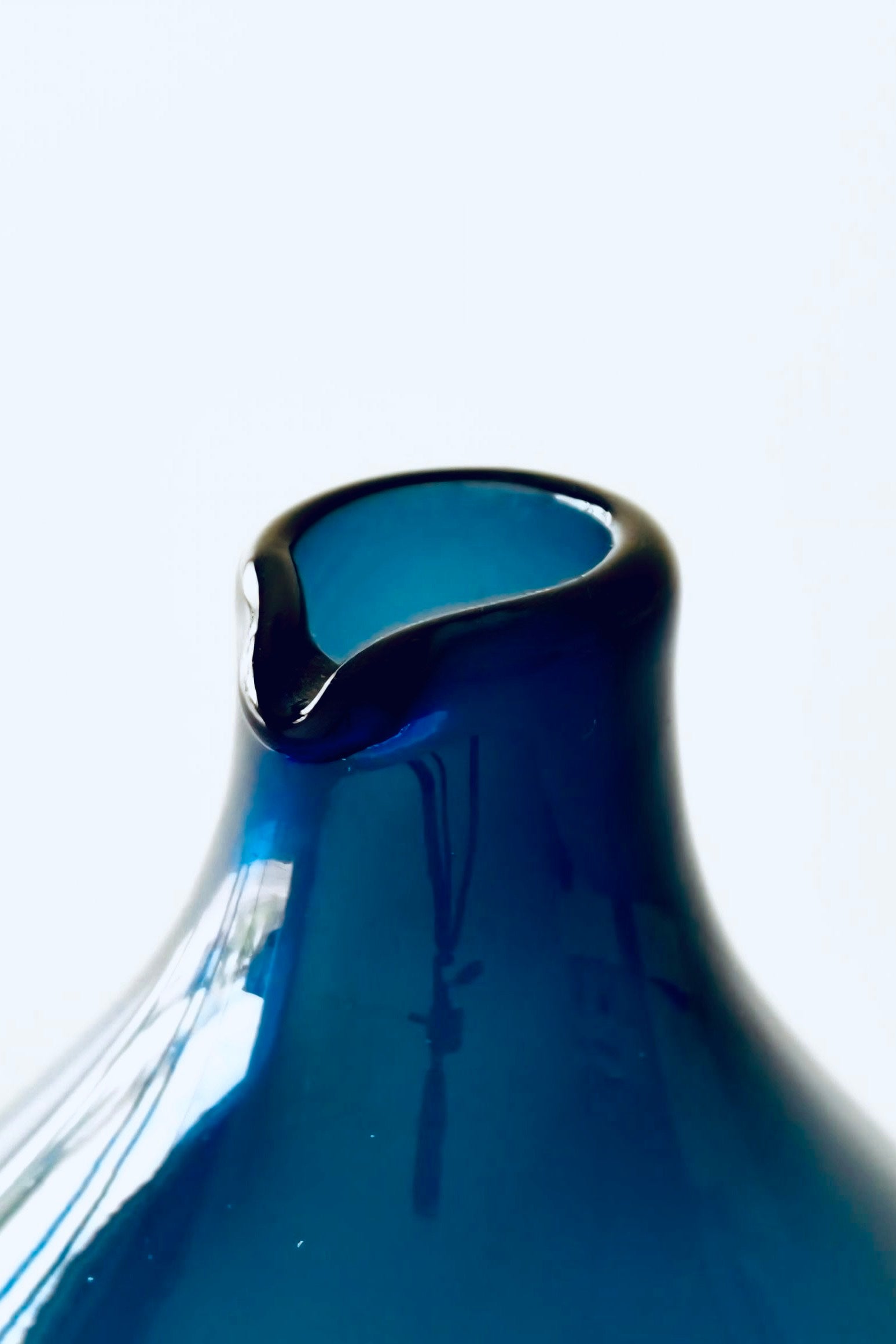 iittala / i series / Timo Sarpaneva / i401 Bird Bottle – style