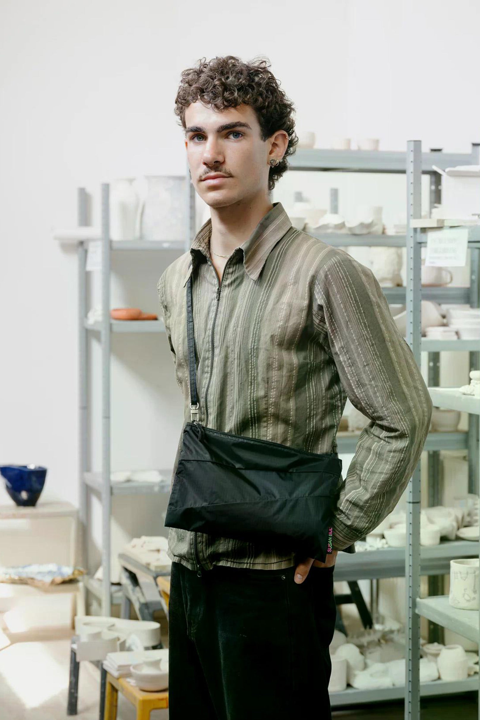 SUSAN BIJL ( スーザンベル )/ Black & Black The New Pouch S