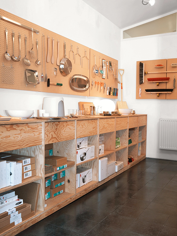 Jasper Morrison / Wine Cooler – style department_
