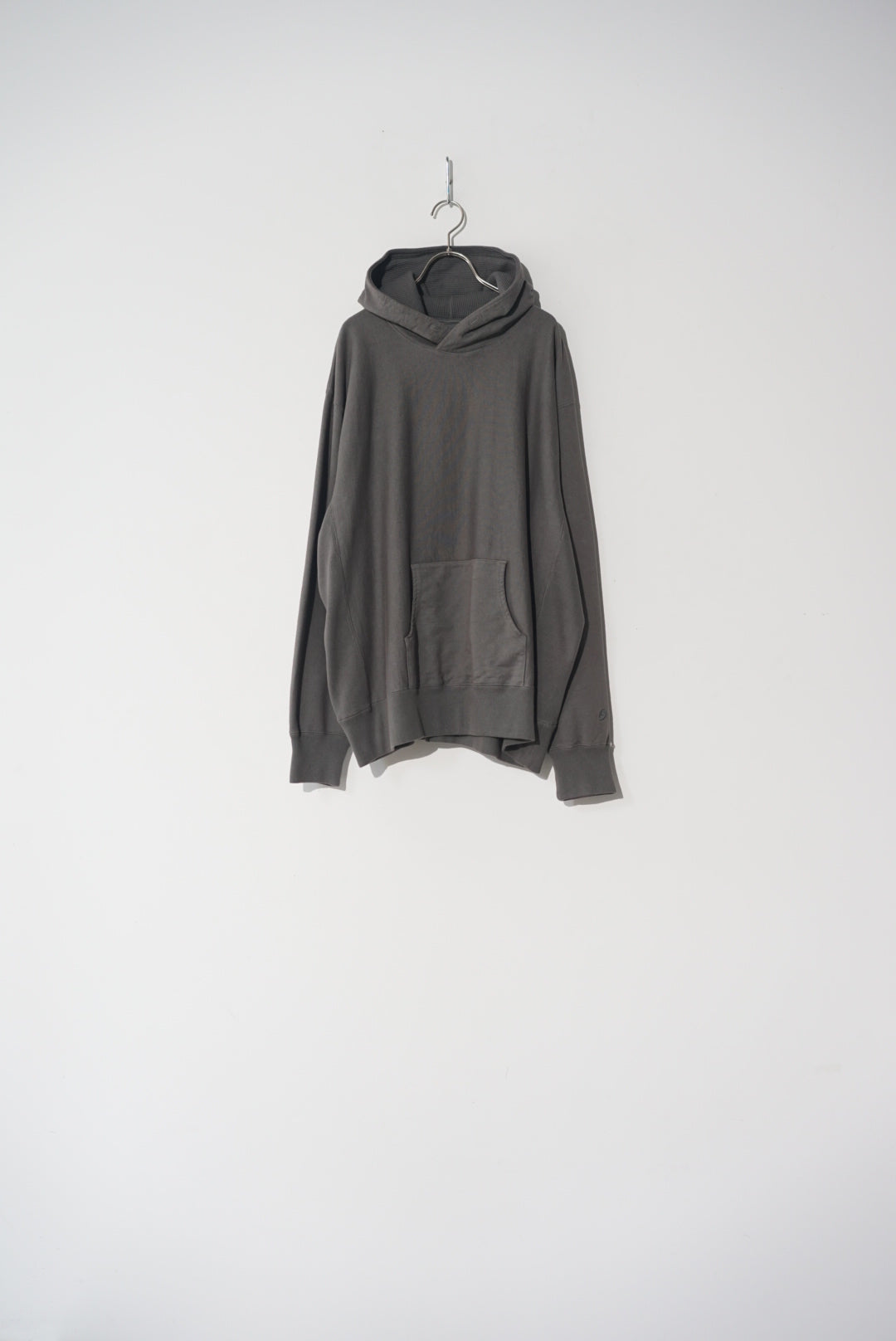 INNAT ( インアット ) / SWEAT HOODIE P/O / スウェット – style