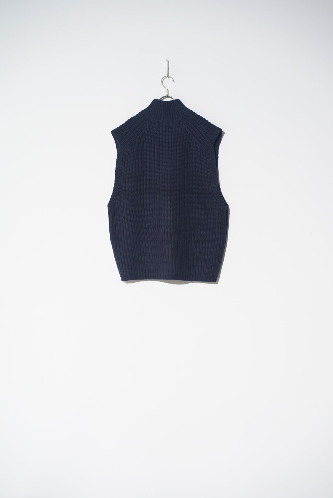 wn23-15fw179-kw / Basolan cashmere wool Futoune zip up vest