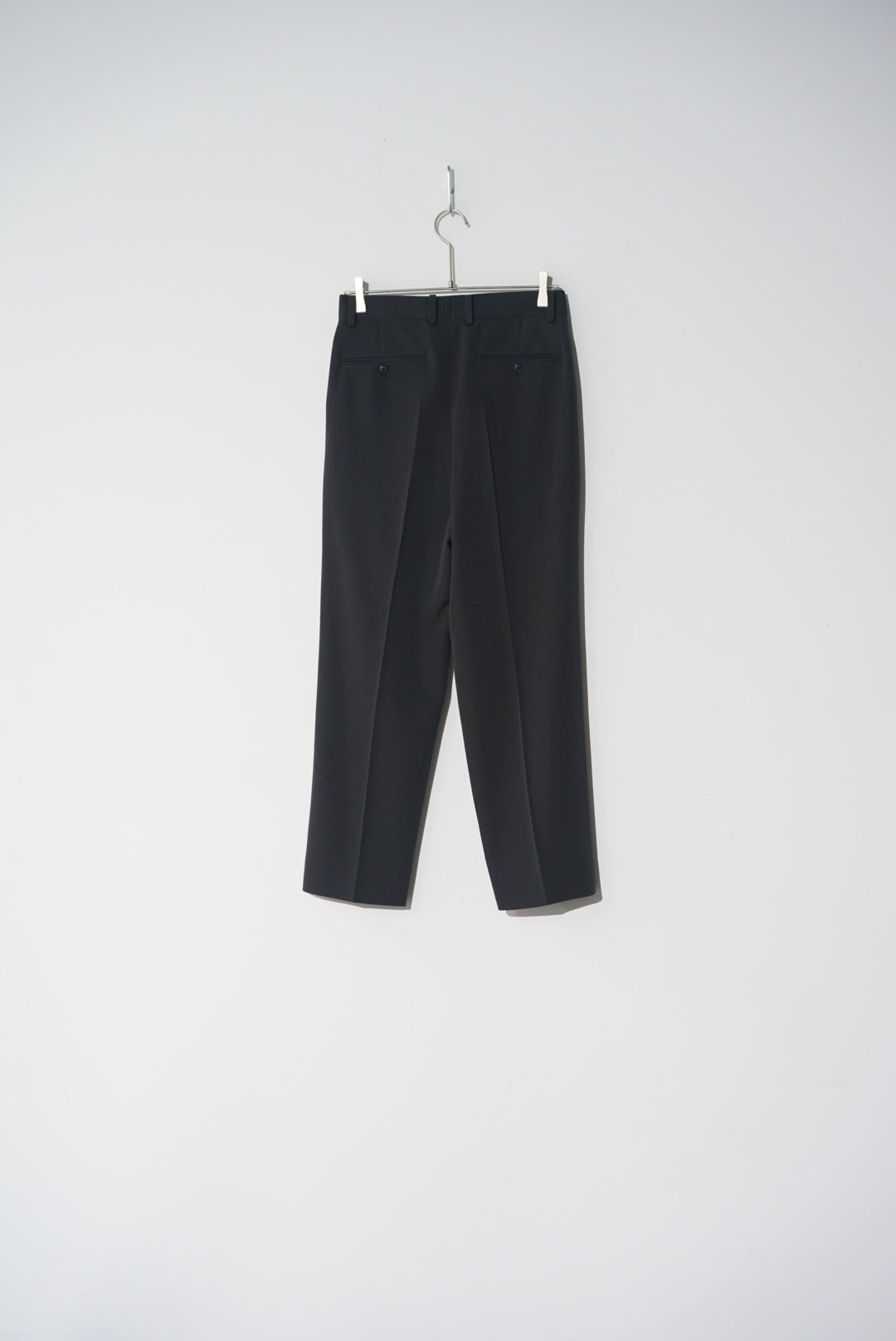 直営店に限定 YLÈVE WOOL GABARDINE TR 22AW スラックス - updatebeat.com