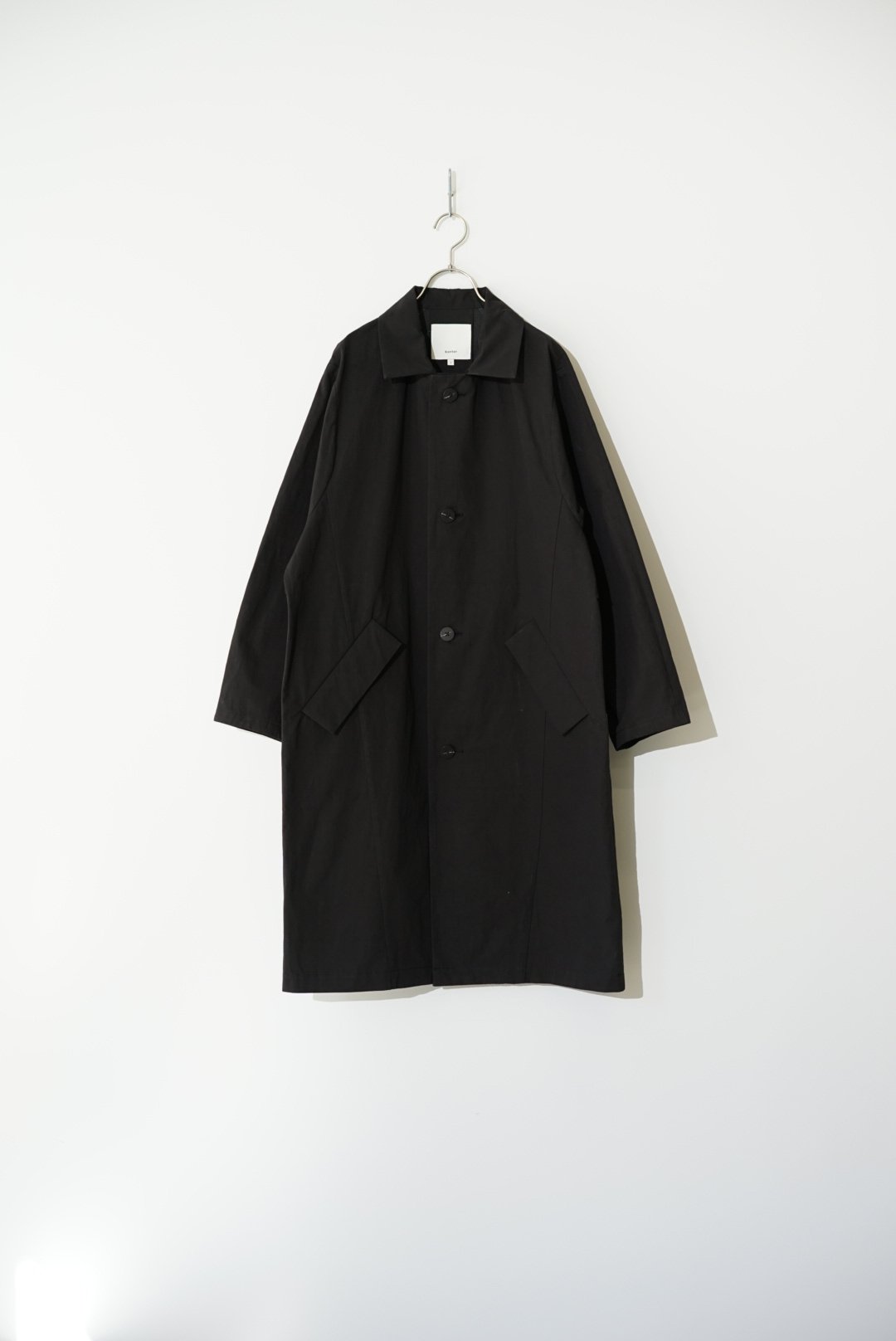 【定価15万円前後】ATTACHMENTラグランガウンコートBLK 定価15前後】ATTACHMENTラグランガウンコートBLK