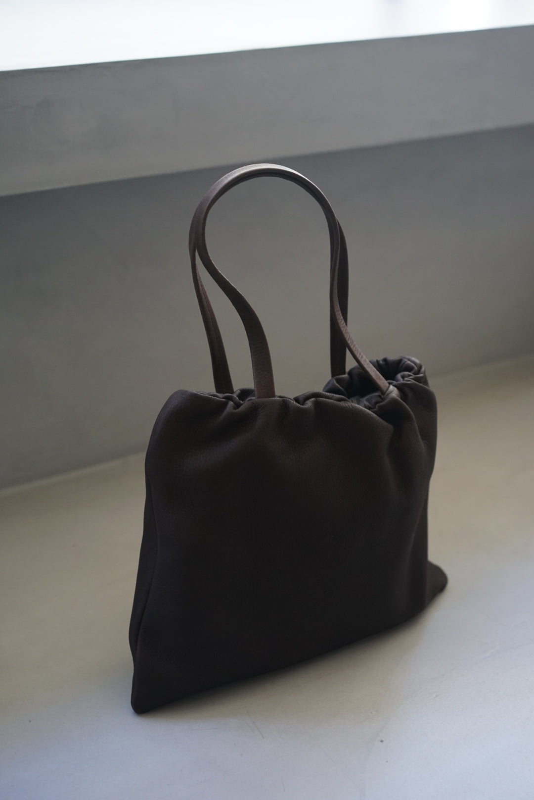 Aeta エラスティック トートバッグM da65 Aeta アエタ エラスティック レザー トートバッグM “ELASTIC