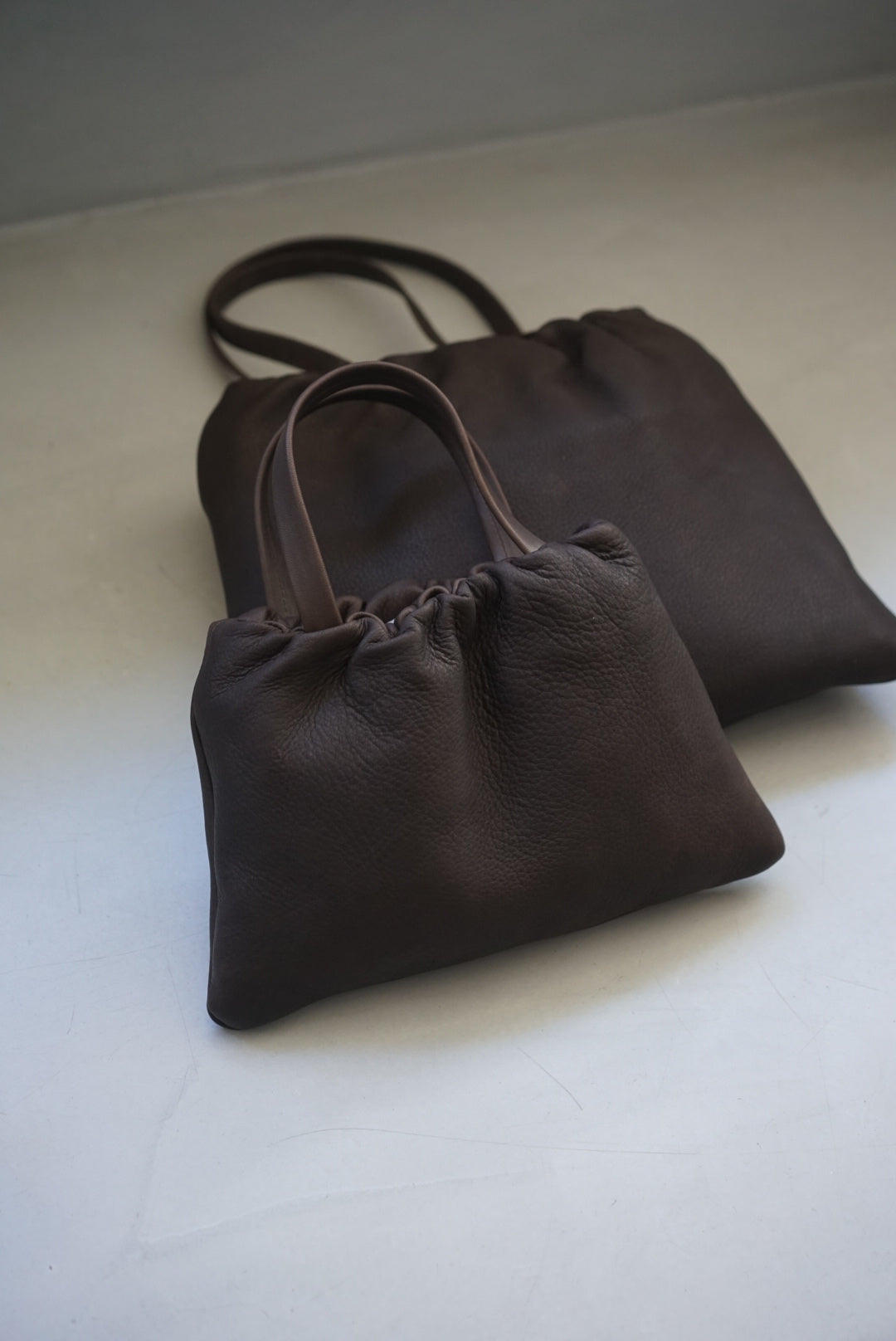 Aeta / DA65 ELASTIC TOTE：M – style department_